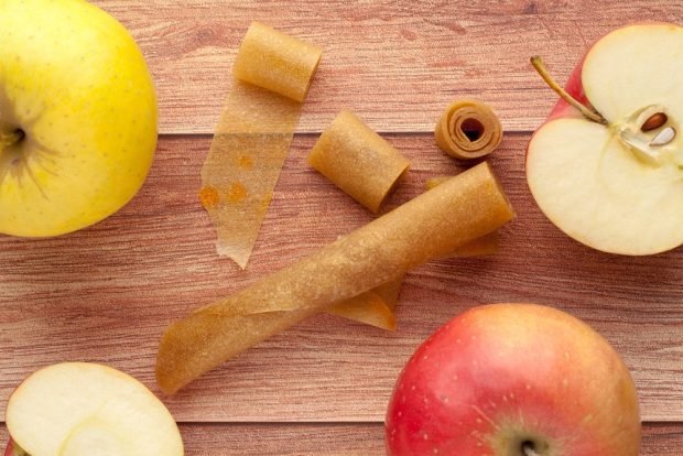 Apple-banana pastille is a simple and delicious recipe, how to cook step by step