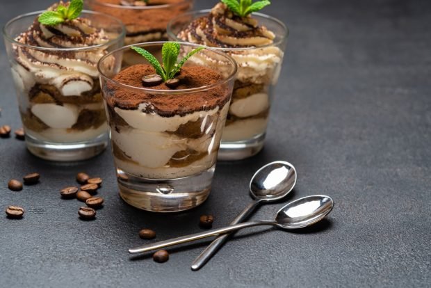 Tiramisu in cups