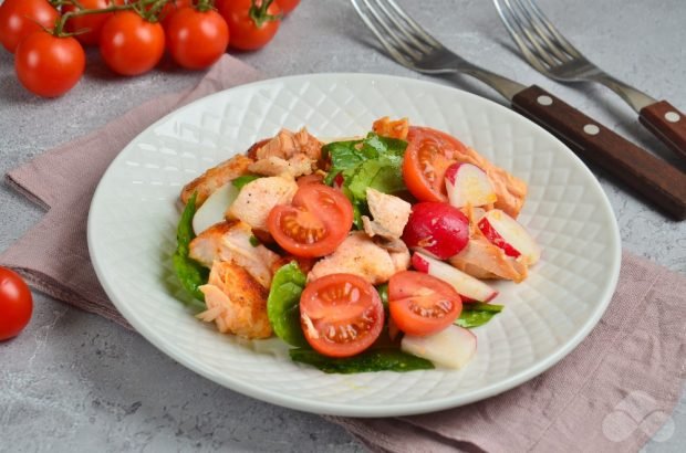 Salad with baked salmon and cherry – a simple and delicious recipe with photos (step by step)