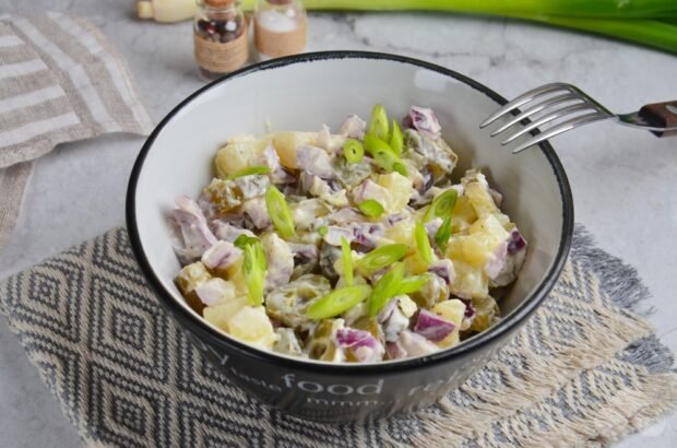 German salad of potatoes and pickles – a simple and delicious recipe with photos (step by step)