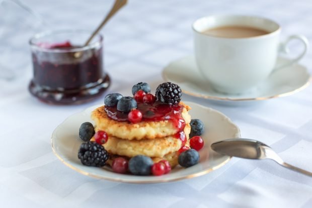 Cheesecakes in a waffle iron