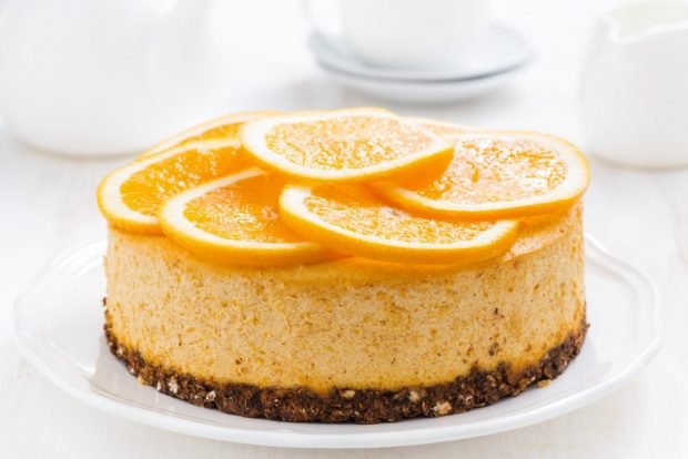 Orange cheesecake with nutmeg