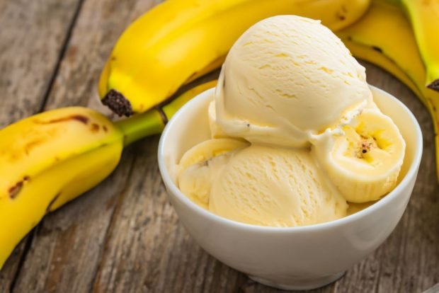 Banana ice cream at home