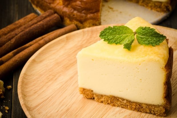 Cheesecake New York - a simple and delicious recipe, how to cook step by step