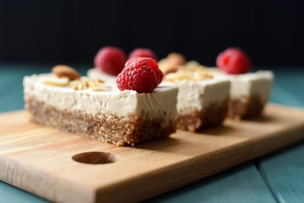 Vegan cheesecakes without baking and sugar