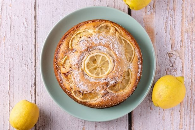 Lean lemon cake