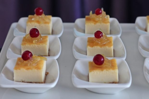 Tangerine mini cheesecake without baking