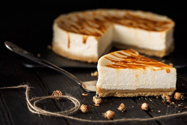 Cottage cheese cheesecake without baking 