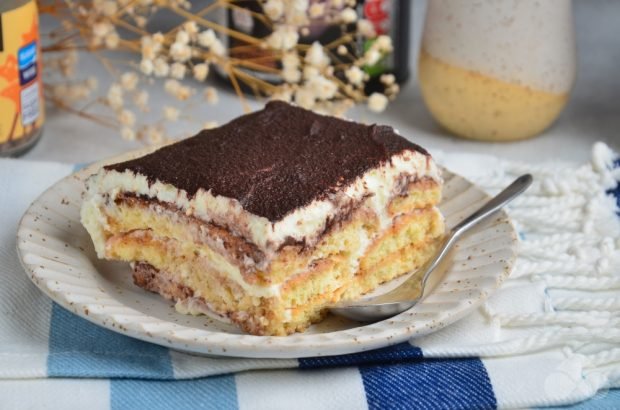 Tiramisu at home – a simple and delicious recipe with photos (step by step)