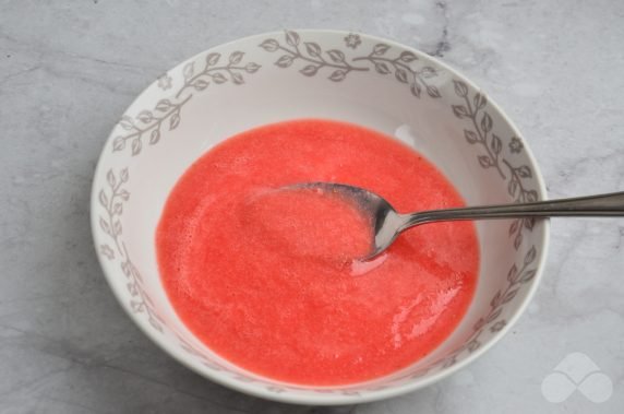 Fresh strawberry jelly : photo of recipe preparation, step 3