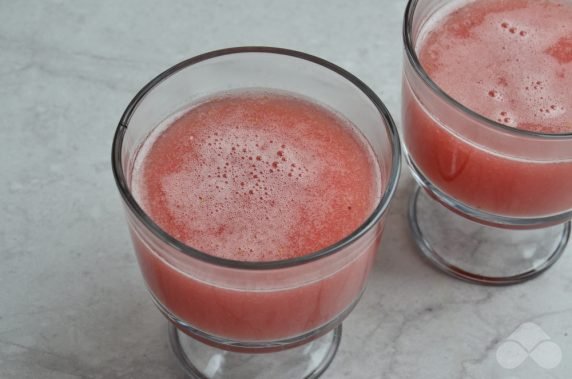 Fresh strawberry jelly : photo of recipe preparation, step 5