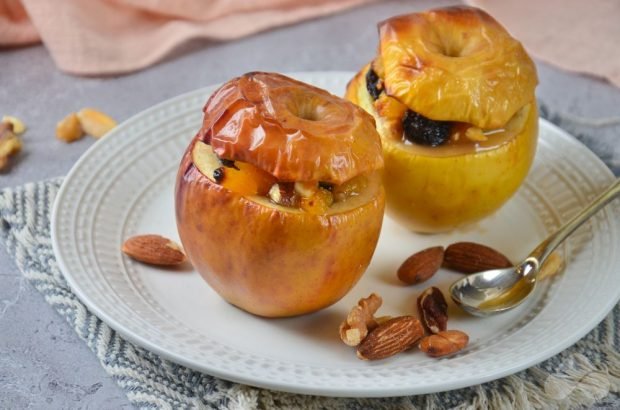 Baked apples with dried fruits – a simple and delicious recipe with photos (step by step)