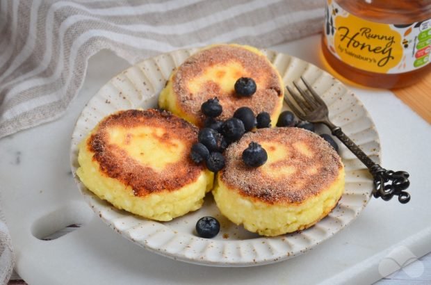 Cheesecakes on rice flour without sugar