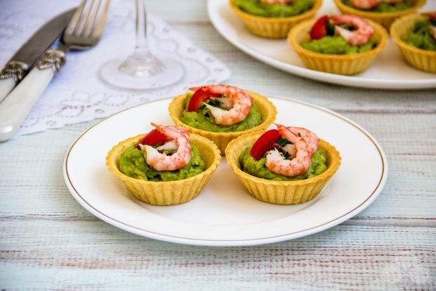 Tartlets with shrimp and avocado cream – a simple and delicious recipe with photos (step by step)