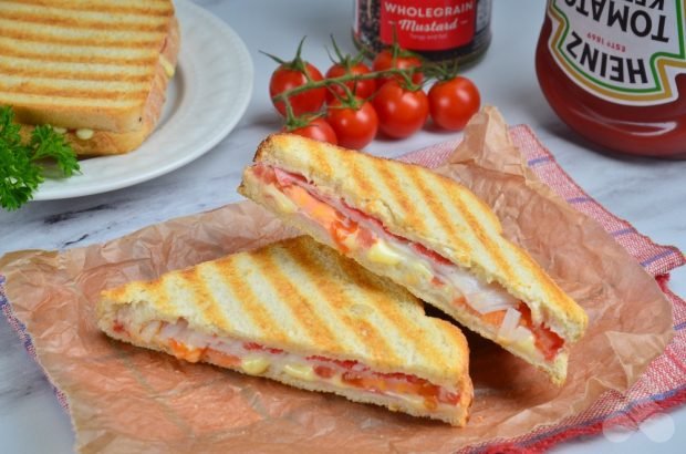 Grilled crab sticks sandwich – a simple and delicious recipe with photos (step by step)
