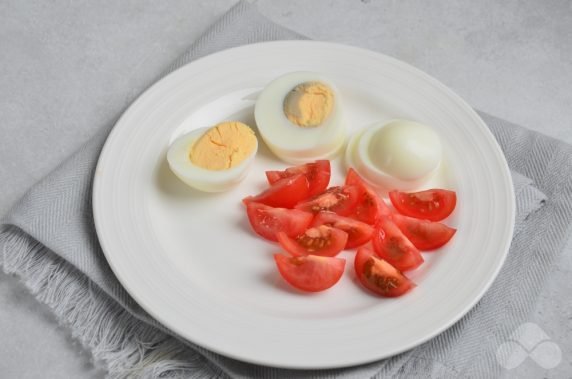 Egg and tomato sandwiches: photo of recipe preparation, step 1