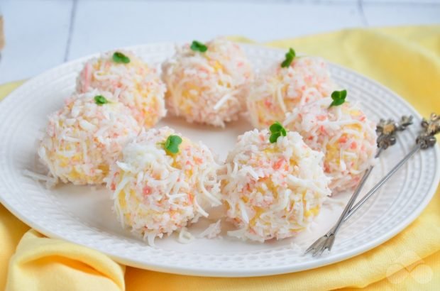 Crab stick balls with olives – a simple and delicious recipe with photos (step by step)