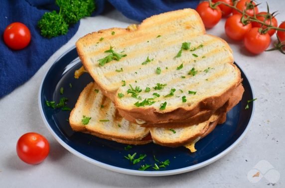 Grilled chicken sandwiches: photo of recipe preparation, step 8