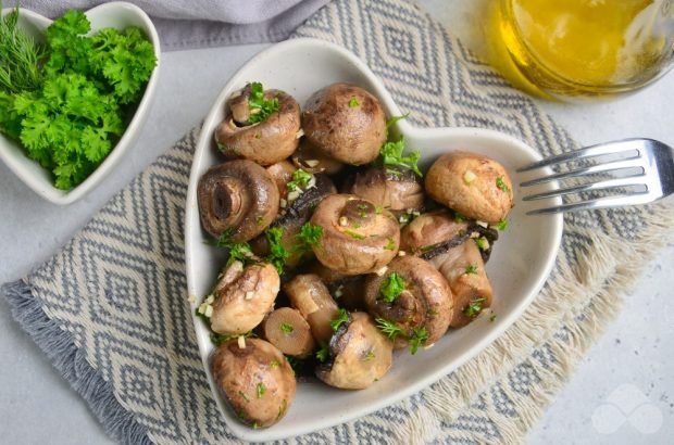 Mushrooms with herbs in Korean - a simple and delicious recipe with photos (step by step)