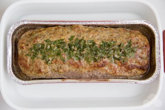 Baked chicken pate with cilantro: photo of recipe preparation, step 6