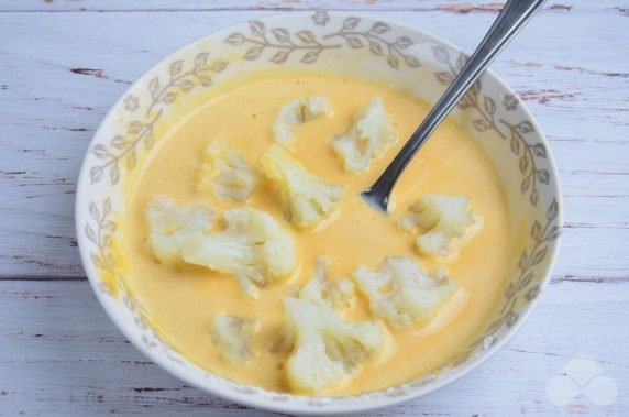 Cauliflower in batter: photo of recipe preparation, step 3