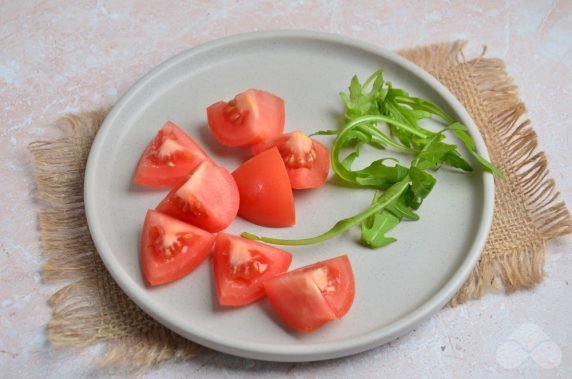 Canapes with ham and tomatoes: photo of recipe preparation, step 1