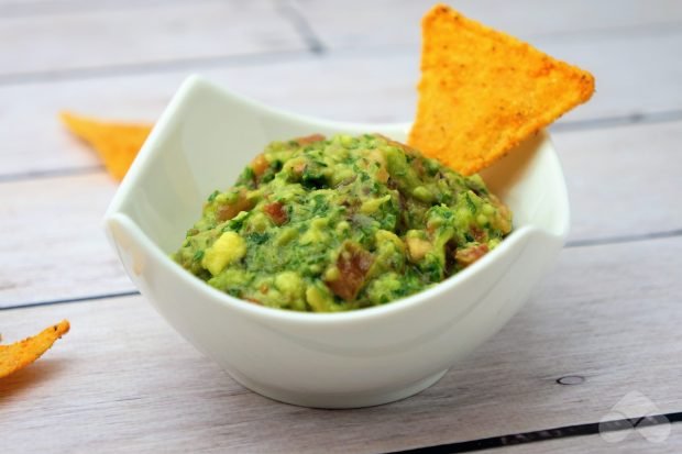 Classic guacamole with avocado – a simple and delicious recipe with photos (step by step)