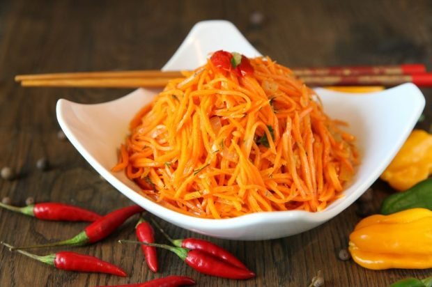 Carrot in Korean with cayenne pepper