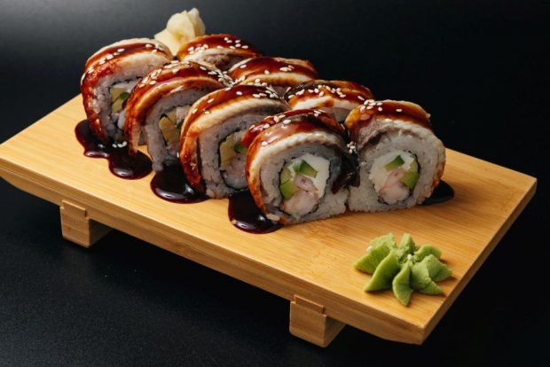 Eel rolls are a simple and delicious recipe how to cook step by step