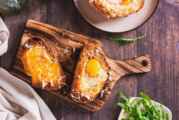 Hot sandwiches for breakfast in a frying pan