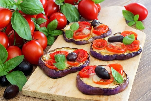 Mini eggplant pizza 