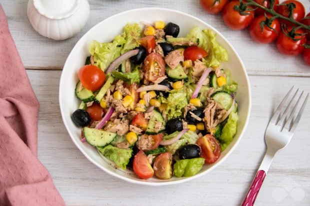 Salad with tuna, vegetables and corn – a simple and delicious recipe with photos (step by step)