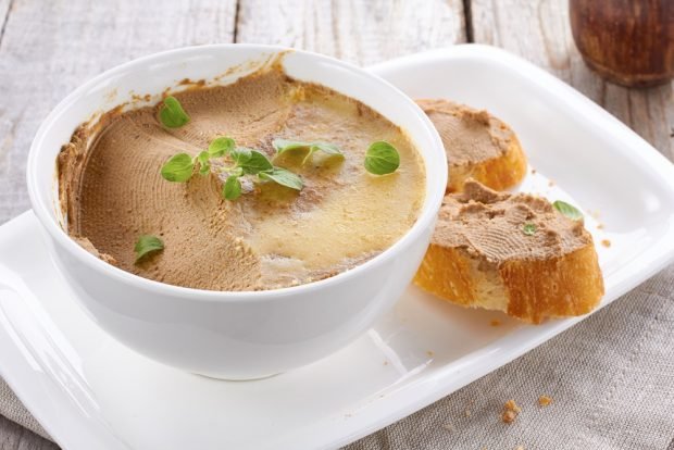 Chicken liver pate with cream is a simple and delicious recipe, how to cook step by step