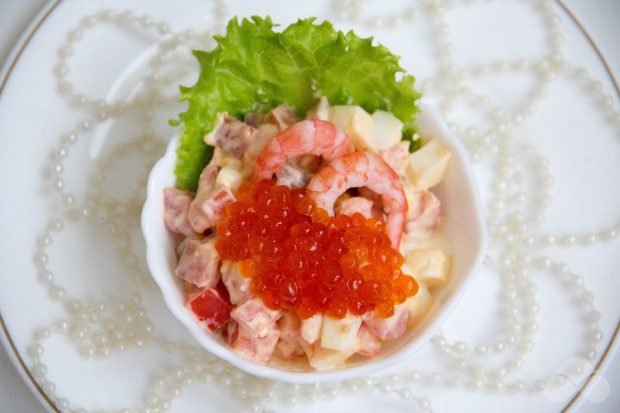 Salad with seafood, eggs and tomatoes – a simple and delicious recipe with photos (step by step)