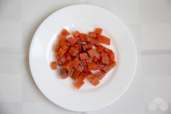 Salad of red fish, potatoes and carrots: photo of recipe preparation, step 1