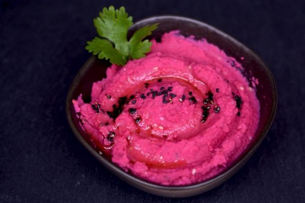 Beet hummus – a simple and delicious recipe, how to cook step by step