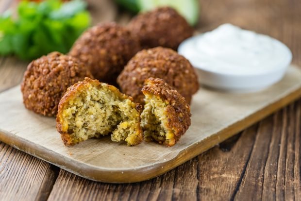 Falafel with cheese is a simple and delicious recipe, how to cook step by step