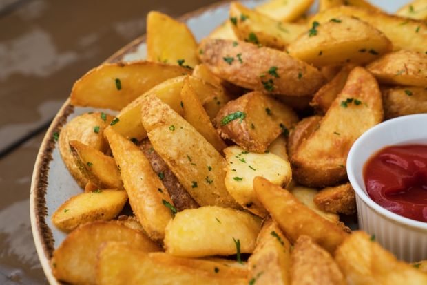 Homemade rustic potatoes are a simple and delicious recipe for cooking step by step