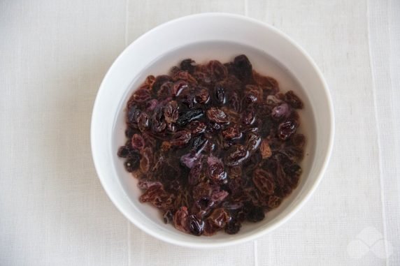 Carrot, apple and raisin salad : photo of recipe preparation, step 1