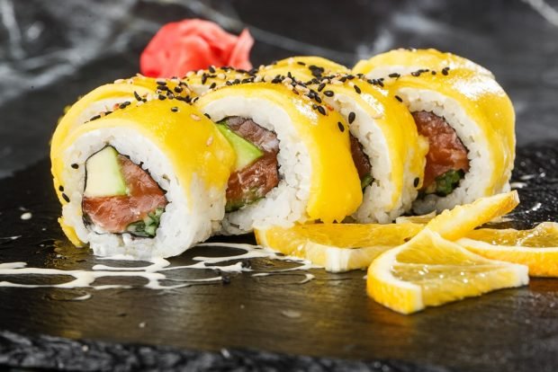 Salmon and mango rolls