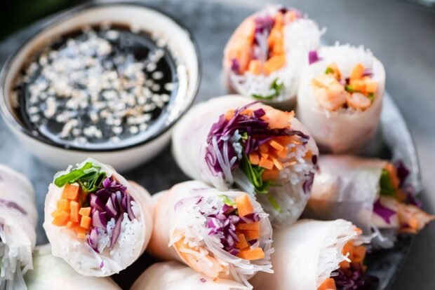 Spring rolls with purple cabbage and funchosa