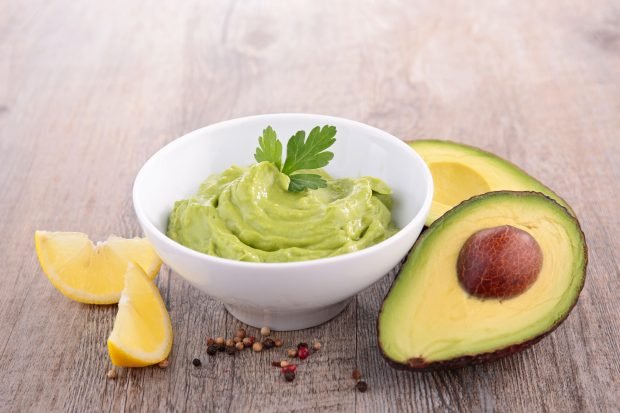 Avocado cream for sandwiches