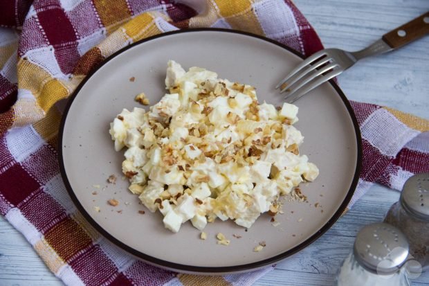 Salad with chicken, pineapples and nuts – a simple and delicious recipe with photos (step by step)