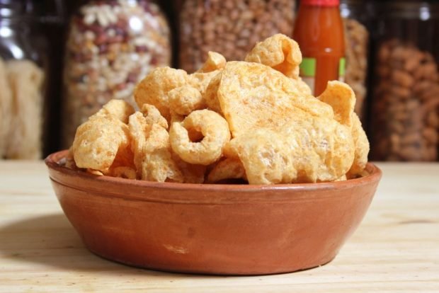 Pork skin chips 