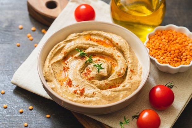 Lentil hummus is a simple and delicious recipe, how to cook step by step