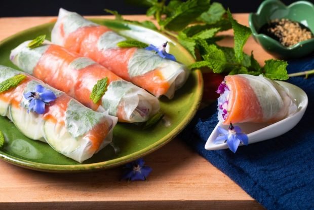 Spring rolls with fish - a simple and delicious recipe, how to cook step by step