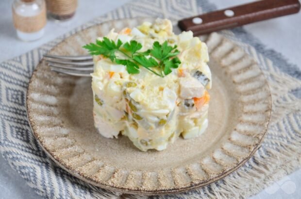 Olivier salad with chicken: photo of recipe preparation, step 5