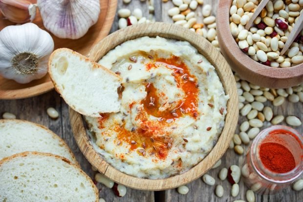 White bean hummus is a simple and delicious recipe, how to cook step by step