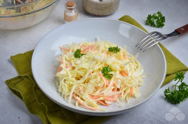 Cabbage and carrot salad with mayonnaise