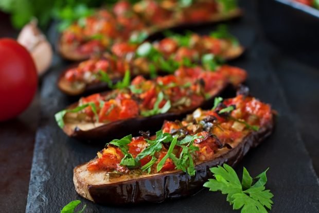 Bruschetta on eggplant